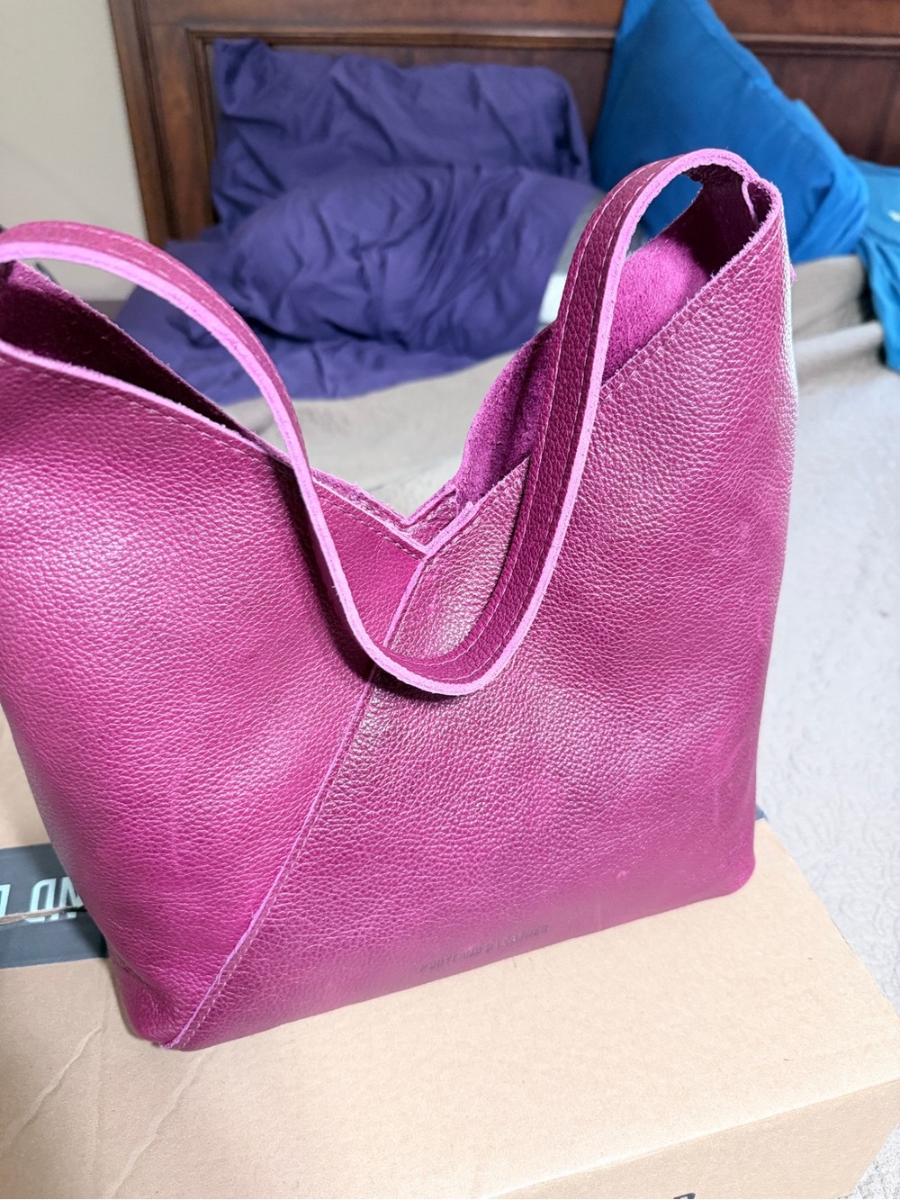 Portland Leather Naomi shoulder bag in Orchid with hide stamp Like new - Picture 2 of 16